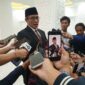 Ketua KPU RI Hasyim Asy'ari saat diwawancarai awak media di Kantor KPU RI, Menteng, Jakarta Pusat (Foto: RRI/Dedi Hidayat).