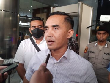 Eko Darmanto, Eks Kepala Bea Cukai Yogyakarta usai diperiksa KPK (Foto : alinea)
